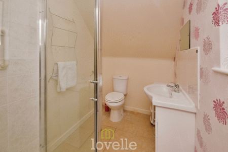 1 bedroom Semi-detached bungalow for sale in Meadow View, Cleethorpes, DN35