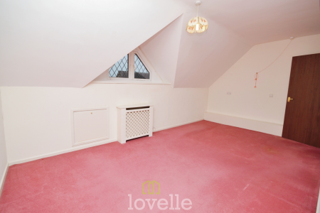 2 bedroom Semi-detached bungalow for sale in Meadow View, Cleethorpes, DN35