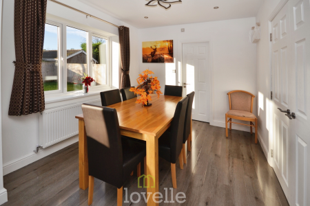 5 bedroom Detached house for sale in Poplars Close, New Waltham, DN36