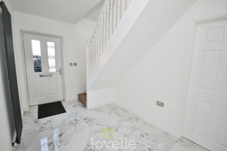 5 bedroom Detached house for sale in Poplars Close, New Waltham, DN36