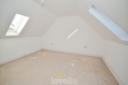 5 bedroom Detached house for sale in Poplars Close, New Waltham, DN36