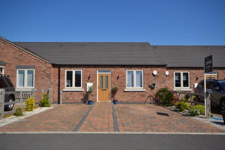 Roys Drive, Tetney, DN36