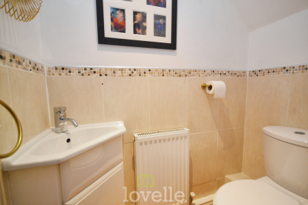 5 bedroom Detached house for sale in St Johns Gate, Tetney, DN36