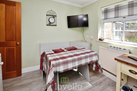 3 bedroom Semi-detached bungalow for sale in St Lukes Grove, Humberston, DN36