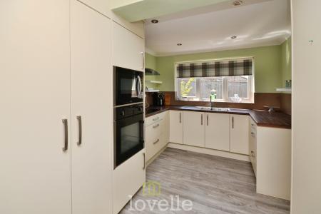 3 bedroom Semi-detached bungalow for sale in St Lukes Grove, Humberston, DN36