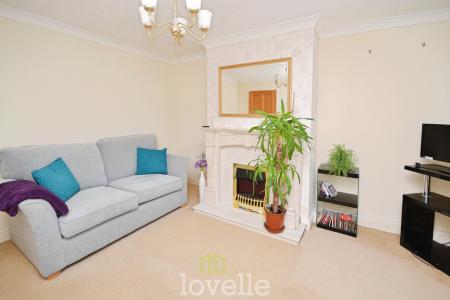 3 bedroom Semi-detached bungalow for sale in St Lukes Grove, Humberston, DN36