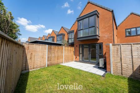 3 bedroom Town house for sale in Stable Mews, Cleethorpes, DN35