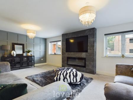 4 bedroom Detached house for sale in Stable Mews, Tetney, DN36