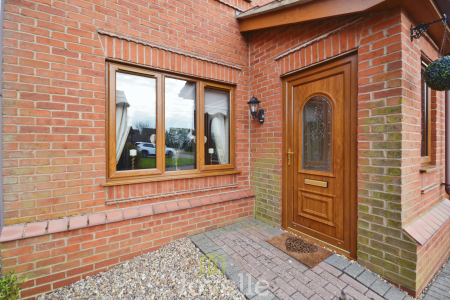 3 bedroom Detached house for sale in Swaby Close, Marshchapel, DN36