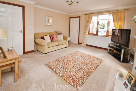 3 bedroom Detached house for sale in Swaby Close, Marshchapel, DN36