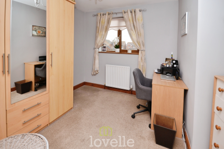 3 bedroom Detached house for sale in Swaby Close, Marshchapel, DN36