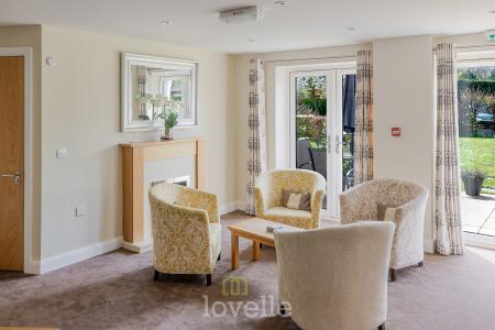 1 bedroom Apartment for sale in Taylors Avenue, Cleethorpes, DN35