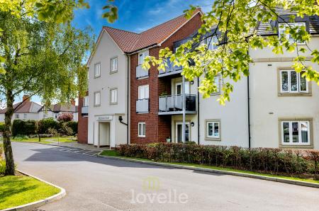 1 bedroom Apartment for sale in Taylors Avenue, Cleethorpes, DN35