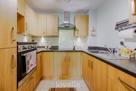 1 bedroom Apartment for sale in Taylors Avenue, Cleethorpes, DN35