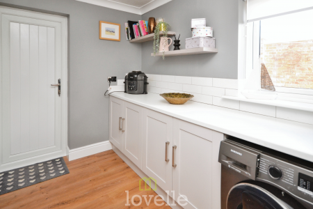 3 bedroom Bungalow for sale in Tetney Road, Humberston, DN36