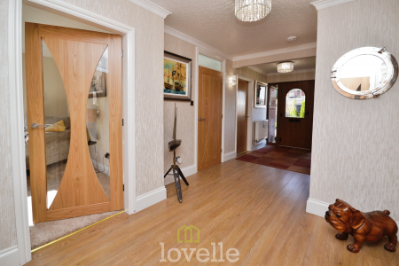 3 bedroom Bungalow for sale in Tetney Road, Humberston, DN36