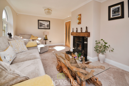 3 bedroom Bungalow for sale in Tetney Road, Humberston, DN36