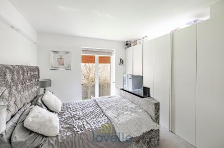 4 bedroom Detached house for sale in The Birches, Humberston, DN36