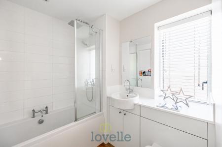 4 bedroom Detached house for sale in The Birches, Humberston, DN36