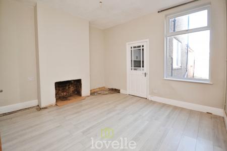 3 bedroom Terraced House for sale in Tiverton Street, Cleethorpes, DN35