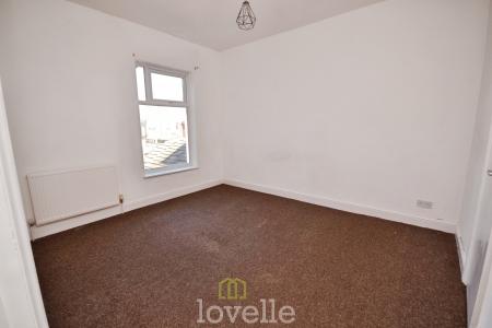 3 bedroom Terraced House for sale in Tiverton Street, Cleethorpes, DN35