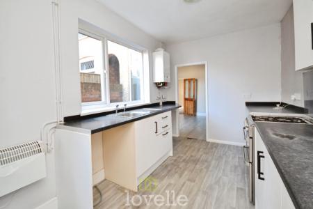 3 bedroom Terraced House for sale in Tiverton Street, Cleethorpes, DN35