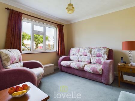 4 bedroom Detached house for sale in Walk Lane, Humberston, DN36