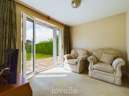 4 bedroom Detached house for sale in Walk Lane, Humberston, DN36