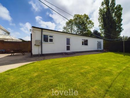 4 bedroom Detached house for sale in Walk Lane, Humberston, DN36