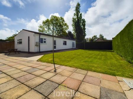 4 bedroom Detached house for sale in Walk Lane, Humberston, DN36