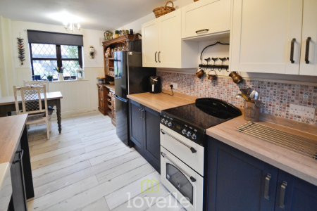 2 bedroom Cottage for sale in Whitehall Country Cottages, Cleethorpes, DN35