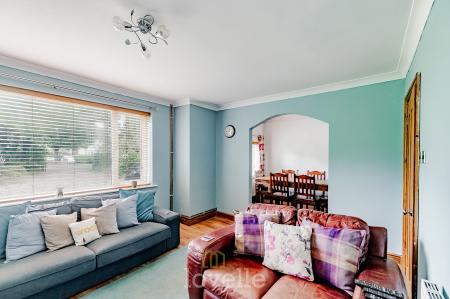 5 bedroom Detached house for sale in North Sea Lane, Humberston, DN36