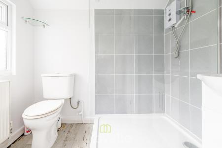 3 bedroom Semi-detached house for sale in Princes Road, Cleethorpes, DN35