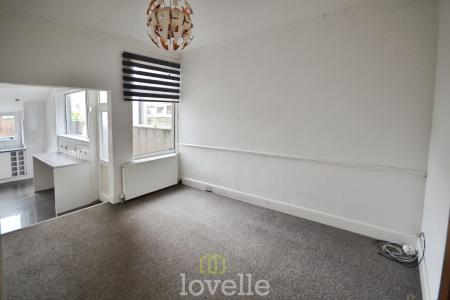 2 bedroom Terraced House for sale in Rowston Street, Cleethorpes, DN35