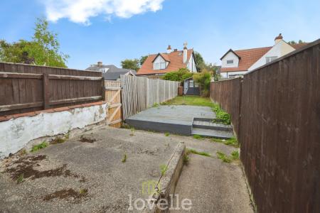 2 bedroom Terraced House for sale in Rowston Street, Cleethorpes, DN35