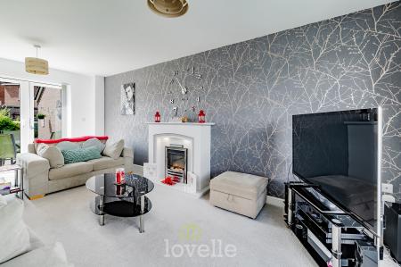 4 bedroom Detached house for sale in Alder Avenue, Humberston, DN36