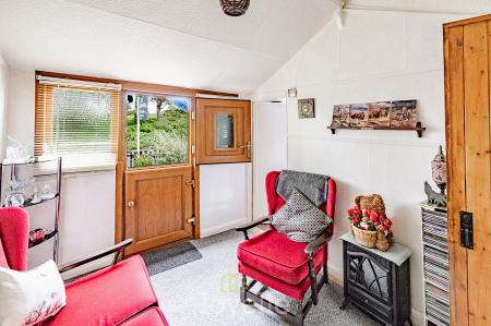 2 bedroom Chalet for sale in Humberston Fitties, Humberston, DN36