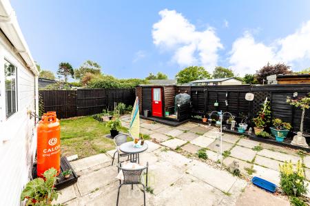 2 bedroom Chalet for sale in Humberston Fitties, Humberston, DN36