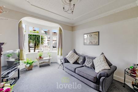 3 bedroom Semi-detached house for sale in Queens Parade, Cleethorpes, DN35