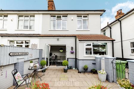 3 bedroom Semi-detached house for sale in Queens Parade, Cleethorpes, DN35