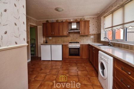 2 bedroom Bungalow for sale in Suggitts Court, Cleethorpes, DN35