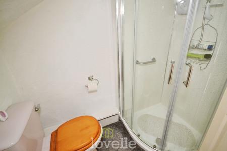 2 bedroom Bungalow for sale in Suggitts Court, Cleethorpes, DN35