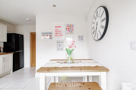 2 bedroom End of terrace house for sale in Baatsfjord Close, New Waltham, DN36