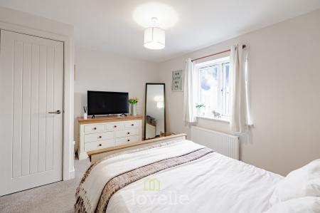 2 bedroom End of terrace house for sale in Baatsfjord Close, New Waltham, DN36
