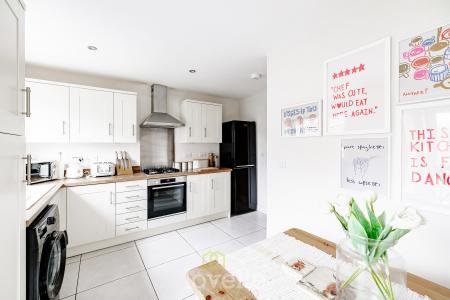 2 bedroom End of terrace house for sale in Baatsfjord Close, New Waltham, DN36