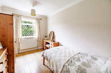 3 bedroom Detached bungalow for sale in Lindisfarne Avenue, New Waltham, DN36