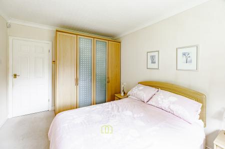 3 bedroom Detached bungalow for sale in Lindisfarne Avenue, New Waltham, DN36