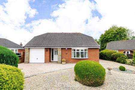3 bedroom Detached bungalow for sale in Lindisfarne Avenue, New Waltham, DN36