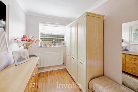 3 bedroom Bungalow for sale in Queen Elizabeth Road, Humberston, DN36