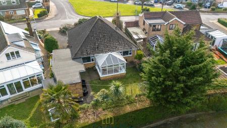 3 bedroom Detached bungalow for sale in Aldrich Road, Cleethorpes, DN35